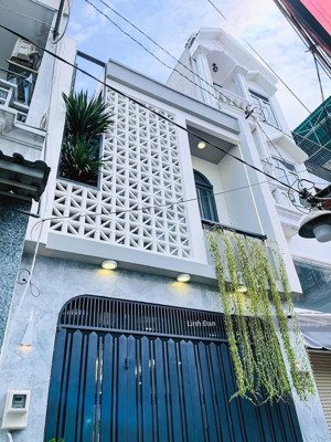 cô tư kẹt tiền bán gấp nhà giá 1 tỷ 650 triệu vũ tùng, phường 2, bình thạnh, cho thuê 8tr/tháng