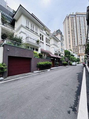 nhà biệt thự quan chức cấp cao an ninh 24/24 khu vườn đào tây hồ, 230m2 5 tầng mt: 13m, giá: 128 tỷ