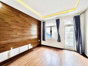 hẻm xe tải phan văn trị giao phạm văn đồng, 5 tầng, hẻm đẹp nhỉnh 8tỷ