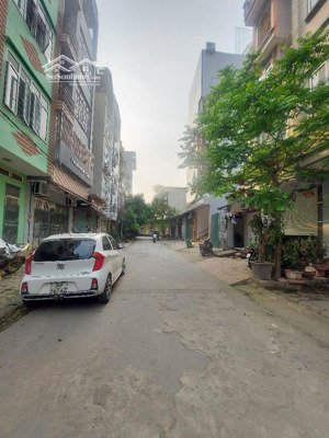 bán nhà 42 m2, 4t,mt 4,5m, giá 9,2 tỷ, phân lô, vỉa hè, kinh doanh, thụy phương, bắc từ liêm.