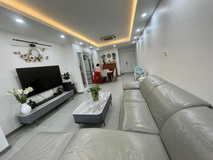 bán căn 3pn view hồ tây đẳng cấp, hàng quý hiếm, giá 11,2tỉ sổ đẹp có slot để xe - lh: 