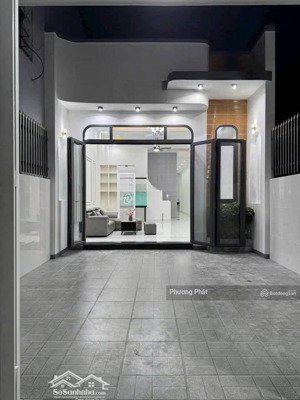 bán gấp nhà cấp 4 sân sân xe hơi sổ riêng thổ cư 100% ngay trạm thu phí bửu long, tt 400tr nhận nhà