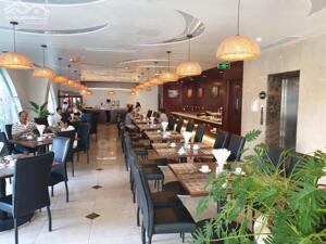 BÁN TÒA NHÀ 8,5 TẦNG MẶT ĐƯỜNG HOÀNG THẾ THIỆN - XÂY MỚI, HOÀN THIỆN CƠ BẢN