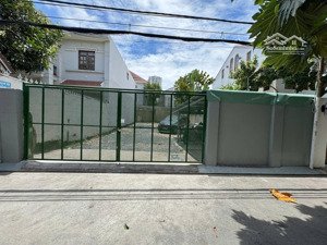 bán đất mt thương hiệu đường số 43, thảo điền, 9x25m, đất trống - ctxd: hầm + 6 tầng, giá 51.8 tỷ