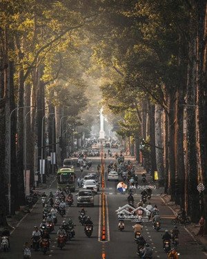 bán nhà mt trục chính kết nối liên quận 5-10, ngang 8m.