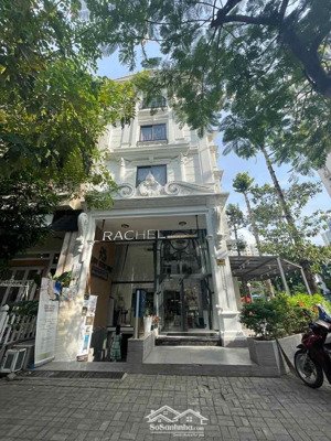 tòa nhà 2mt hiếm có phú mỹ hưng chdv full nội thất, 7 tầng, khai thác ngay