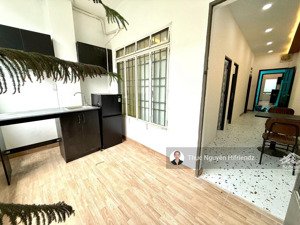 căn 2 phòng ngủ 1 phòng khách giá tốt ngay huỳnh văn bánh phú nhuận