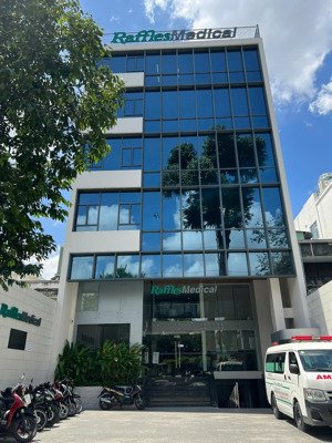 nhà bán mt thương hiệu điện biên phủ, quận 3, 9.5x17m, trệt + 8 lầu - hđt: 12000$, giá 125 tỷ