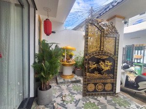 biệt thự 3 tầng ngang khủng 7m tân phú q7 - liền kề phú mỹ hưng dt: 7 x 19m (133m) chỉ 9,7 tỷ