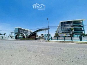 lô góc 2 mat tiên đương đôi diên trường giá tôt mai đnag chơn