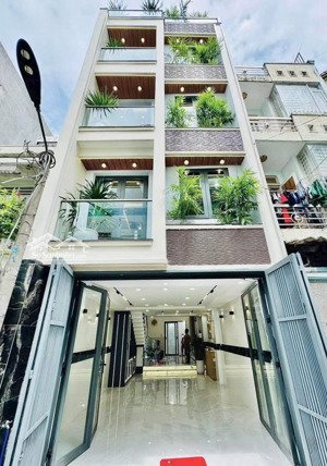 đã chuẩn bị giấy tờ định cư bán nhanh nhà trần xuân soạn,tân hưng, quận 7-giá:5tỷ890/69m2(4,6x15)