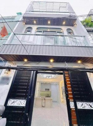 kẹt tiền bán gấp nhà trống - hxh xô viết nghệ tĩnh, bình thạnh. gần hàng xanh, sổ riêng