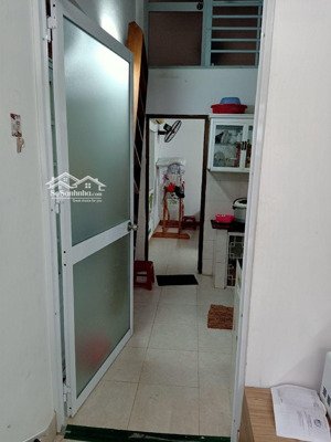 bán nhà cấp 4 kiệt 2,5m đường hà huy giáp, thu nhập 9 triệu/tháng, có tl