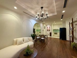 bán căn hộ 2 ngủ 80 m2 tại park 2 times city park hilla, nhà mới