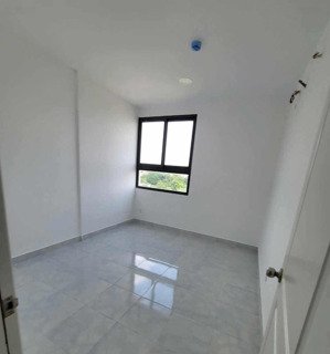 cho thuê căn hộ chung cư vĩnh lộc a (dgold)
có rèm - 1pn_wc giá thuê 3.3triệu. cọc 1 tháng