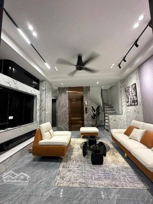 bán nhà trần quý cáp 7 tầng thang máy 45m² xây mới sổ đỏ chính chủ