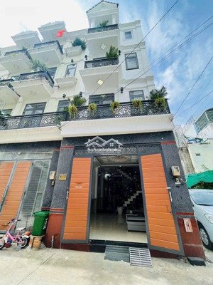 quận 12. nhà phố khu nhà lầu đồng bộ hẻm 6m đúc 4 tấm ngay tân chánh hiệp 10