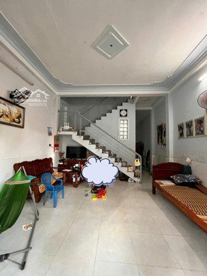 chỉ 5,6 tỷ. bán nhà 2 tầng mặt tiền sơn thủy, cách biển tầm 1.5km, gần đường minh mạng