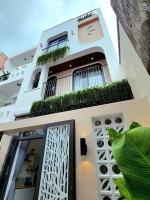 bán nhà đường tôn thất đạm, p. bến nghé, q1, gần cao đẳng kỹ thuật cao thắng, giá 4tỷ560, dt 76,5m2