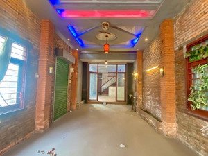 bán nhà mặt tiền đường khu tên lửa nối dài - ngang 4 x 28 ( 115m2) - nhà 2 tầng - chỉ 9 tỷ