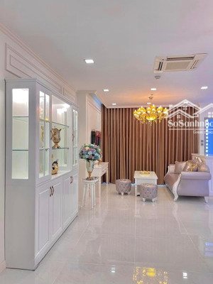 cần tiền bán gấp căn hộ the gold view, quận4 77m2 3pn2wc full nội thất 2ty350triệu