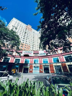 bán căn hộ tô ký 62m2, 2pn giá 2.4tỷ nhà nội thất sẵn lh 