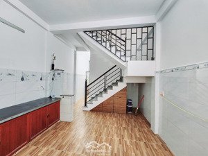 mặt tiền hoá sơn gần tòa nhà 69 tầng vị trí vàng đà nẵng