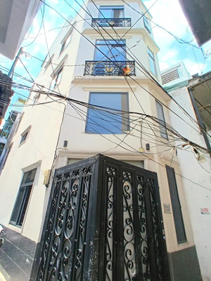 bán nr 5 tầng, 53m2 tại cách mạng tháng tám, q3, hcm, giá tốt 8,2 tỷ