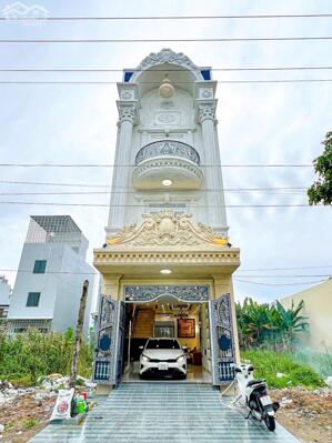 BÁN NHÀ MẶT TIỀN TRỤC CHÍNH D1 – KDC HỒNG LOAN - Sở hữu căn nhà đẳng cấp, thiết kế Tân Cổ Điển sang trọng!