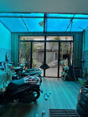 bán căn nhà 100m2, trung tâm quận 7, đường trần xuân soạn, phường tân hưng, nhà đẹp, nhỉnh 8 tỷ