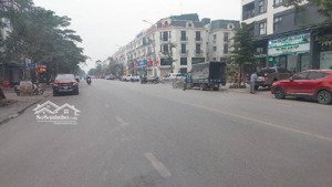 shophouse kinh doanh đỉnh nhất khu vực thành trung trâu quỳ- ô tô tránh-vỉa hè-84m2-22.7tỷ