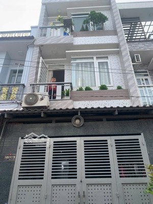 chính chủ bán nhà 4x13, 1trệt, 2 lầu, 5 phòng ngủ, tân tạo, bình tân