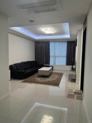 cho thuê 4pn 160m2 full đồ như hình keangnam phạm hùng cam kết giá tốt nhất lh : 