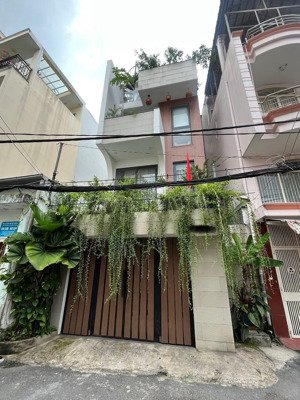 tôi cần bán nhà đường võ oanh, bình thạnh giá 6tỷ480/ 70m2 sổ hồng riêng, hẻm xe hơi