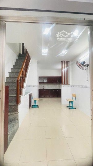 hẻm 3m âu cơ tân phú 2 tầng chỉ 2.99 tỷ