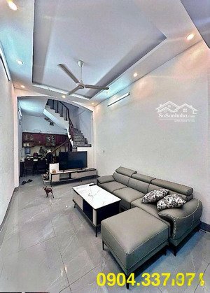 bán nhà dương văn bé cạnh timescity 35m2 - 3 ngủ - ô tô vào nhà - ngõ thông - 20m ra mặt phố