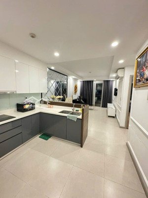 central plaza tân bình căn 2pn 2wc giá 1 tỷ 870 dt 80m2 có shr