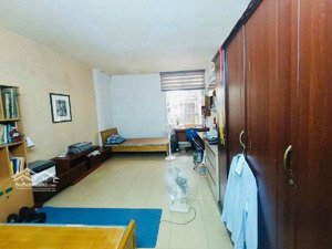 bán nhà siêu vị trí giá chỉ 16.5 tỷ phố ông ích khiêm 40m 3 tầng mặt tiền 3.8m ba đình cực chất.