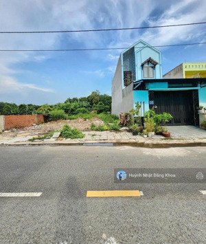 bán gấp đất mt trương vĩnh nguyên,thường thạnh,cái răng,cần thơ giá 550tr/100m2 full thổ cư shr