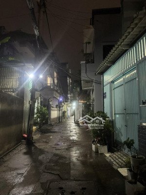 bán nhà riêng 70m2, vừa ở vừa cho thuê, hẻm xe hơi phú nhuận, 9 phòng ngủ