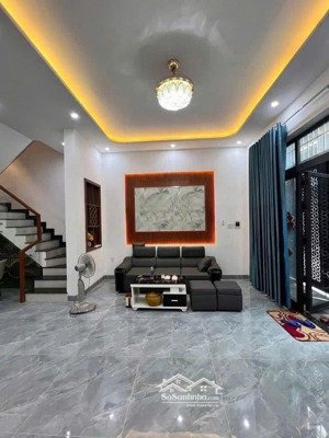 bán nhà đẹp mới xây đường chu mạnh trinh, ô tô vào tận nhà, full nội thất giá tốt chỉ 6,8 tỷ tl