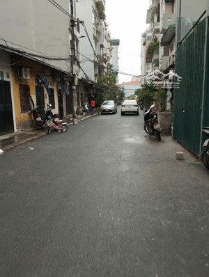 phân lô quân đội 918, nhà c4 ôt tránh, dân trí cao, nhỉnh 8 tỷ