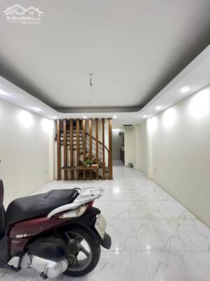 Bán nhà Kẻ Vẽ 42m2, dân xây 5 tầng, ô tô đỗ cửa chỉ 7,5 tỷ