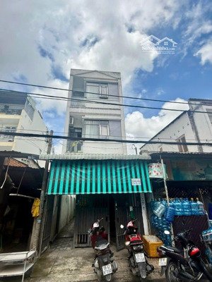 mặt tiền 4x25 hiệp thành 06 q12 đúc 2 lầu 4pn sát chợ hiệp thành, 2 phòng trọ phía sau thu nhập sẵn