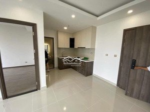 bán nhanh căn 1pn 1wc 50m2 q7 boulevard - full nội thất - sẵn hđ thuê - 2.35 tỷ - không vay