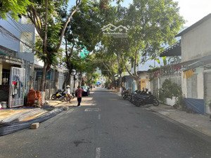 bán lô đất đẹp sát biển, chợ ngang 6,52m nha trang