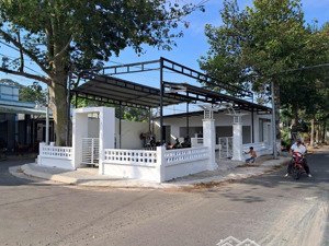 bán nhà lô góc 2mt 441 đường quốc lộ 55, bà rịa vũng tàu. dt: 105m2. giá: 4.9 tỷ. lh: 