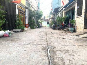 bán nhà, đường mã lò, lê văn quới, bình tân, hẻm 6m, không lộ giới, 4,2x12 giá chỉ 5,2 tỷ