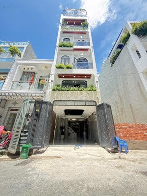nhà 5 tầng mới xây luxury gara ô tô giá chỉ nhỉnh 7 tỷ ngay đường dương thị mươi q12