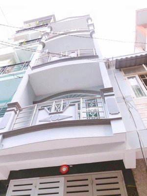 mua bán nhà quận 4, 4 tầng dân cư hoàn công, duy nhất còn 1 căn đường số , 5 tỷ nhĩnh !